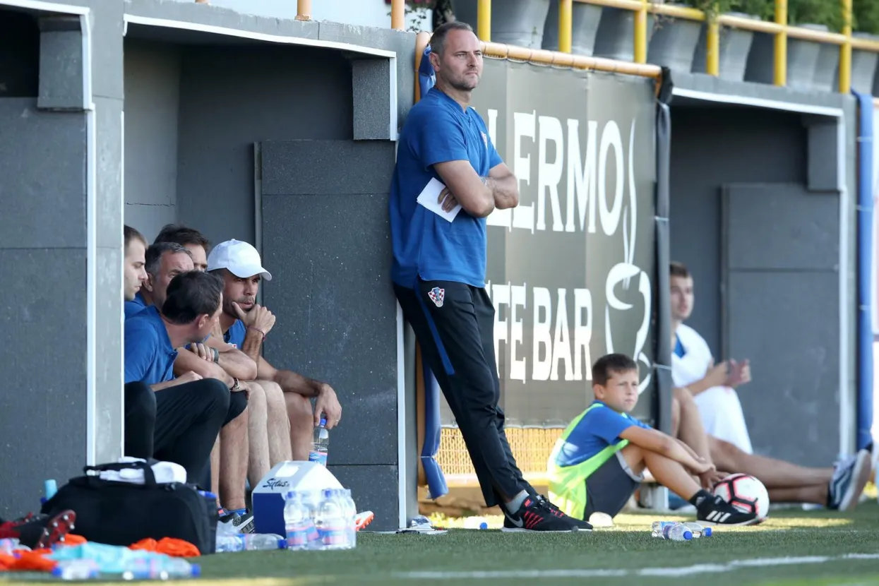 Medjunarodni prijateljski nogometni turnir U19. Utakmica Hrvatska - Rusija. Josip Simunic.