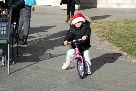 Djedovi božićnjaci u Mostaru