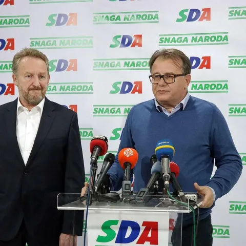 Lideri najvećih &quot;probošnjačkih&quot; stranaka SDA i SDP-a Bakir Izetbegović i Nermin NIkšić