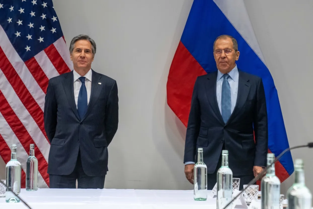 Antony Blinken i Sergej Lavrov