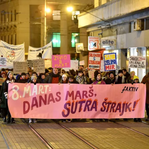 08.03.2022., Zagreb - Na Trgu zrtava fasizma odrzan prosvjedni mars pod parolom Danas mars, sutra strajk. Photo: Marko Lukunic/PIXSELL