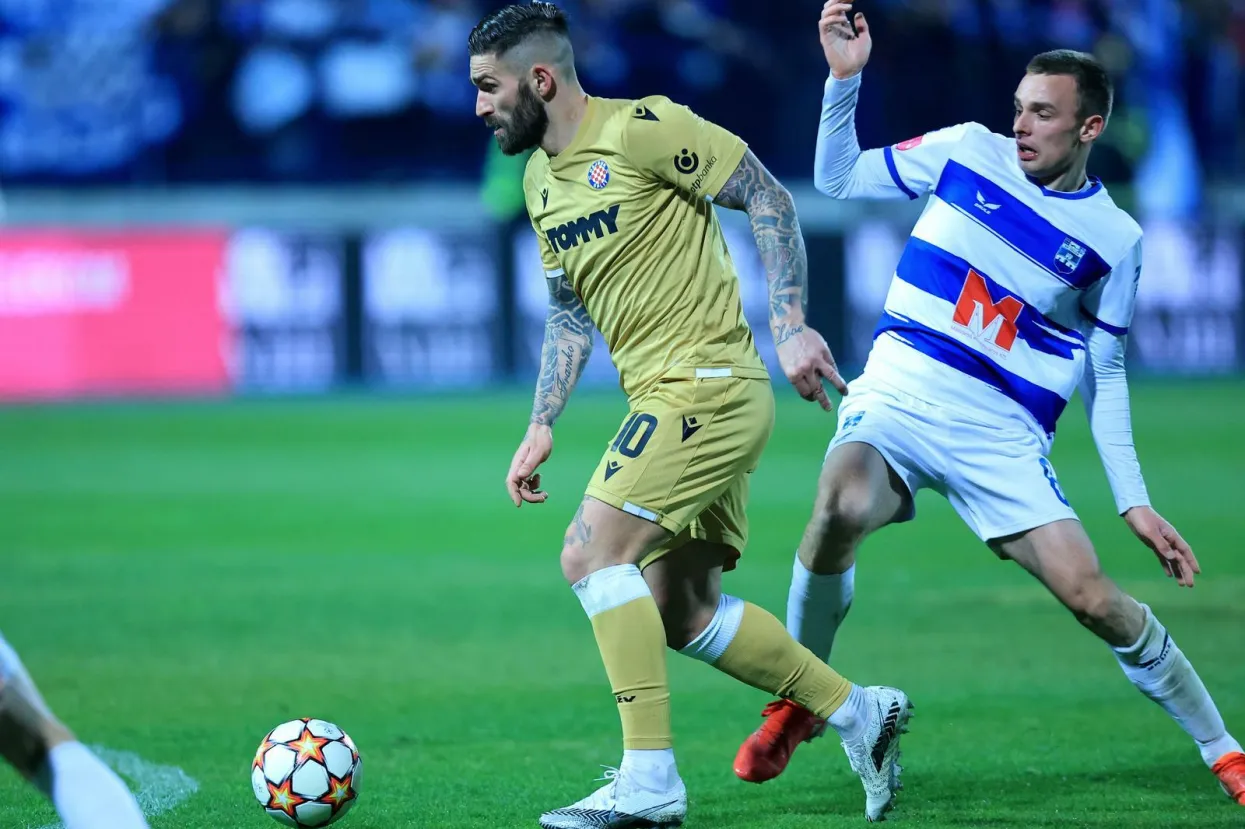 03.04.2022., stadion Gradski vrt, Osijek - Hrvatski Telekom Prva liga, 29. kolo, NK Osijek - HNK Hajduk. Marko Livaja, Darko Nejasmic Photo: Davor Javorovic/PIXSELL