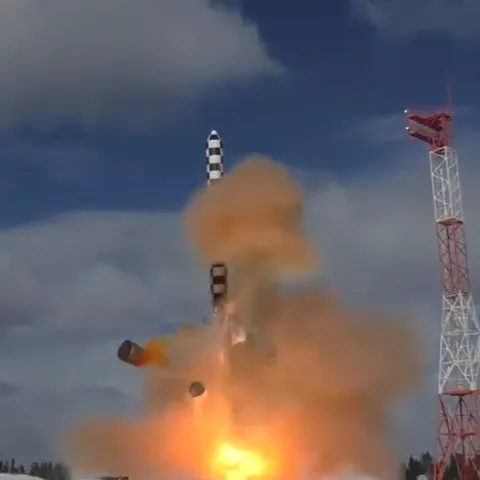 Lansiranje interkontinentalne balističke rakete Sarmat na kozmodromu Plesetsk