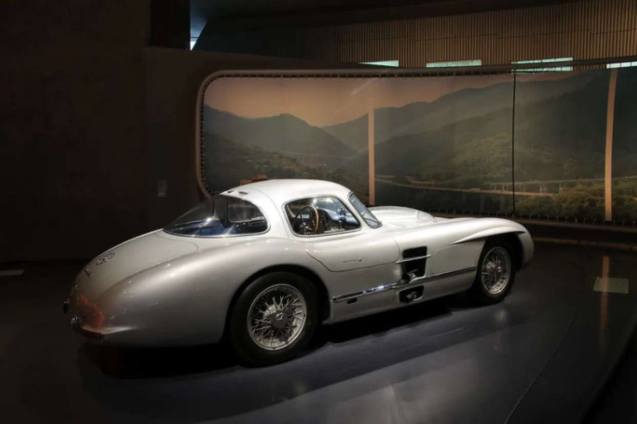 Mercedes-Benz 300 SLR Uhlenhaut-Coupé