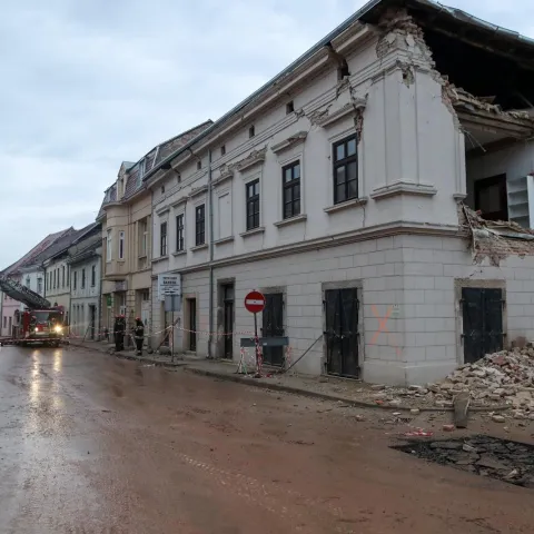 Petrinja nakon razornog potresa