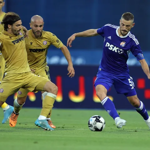 Zagreb, 9.7.2022 - Utakmica Superkupa između nogometaša Dinama i Hajduka u Zagrebu na stadionu Maksimir. Na slici Arijan Ademi.