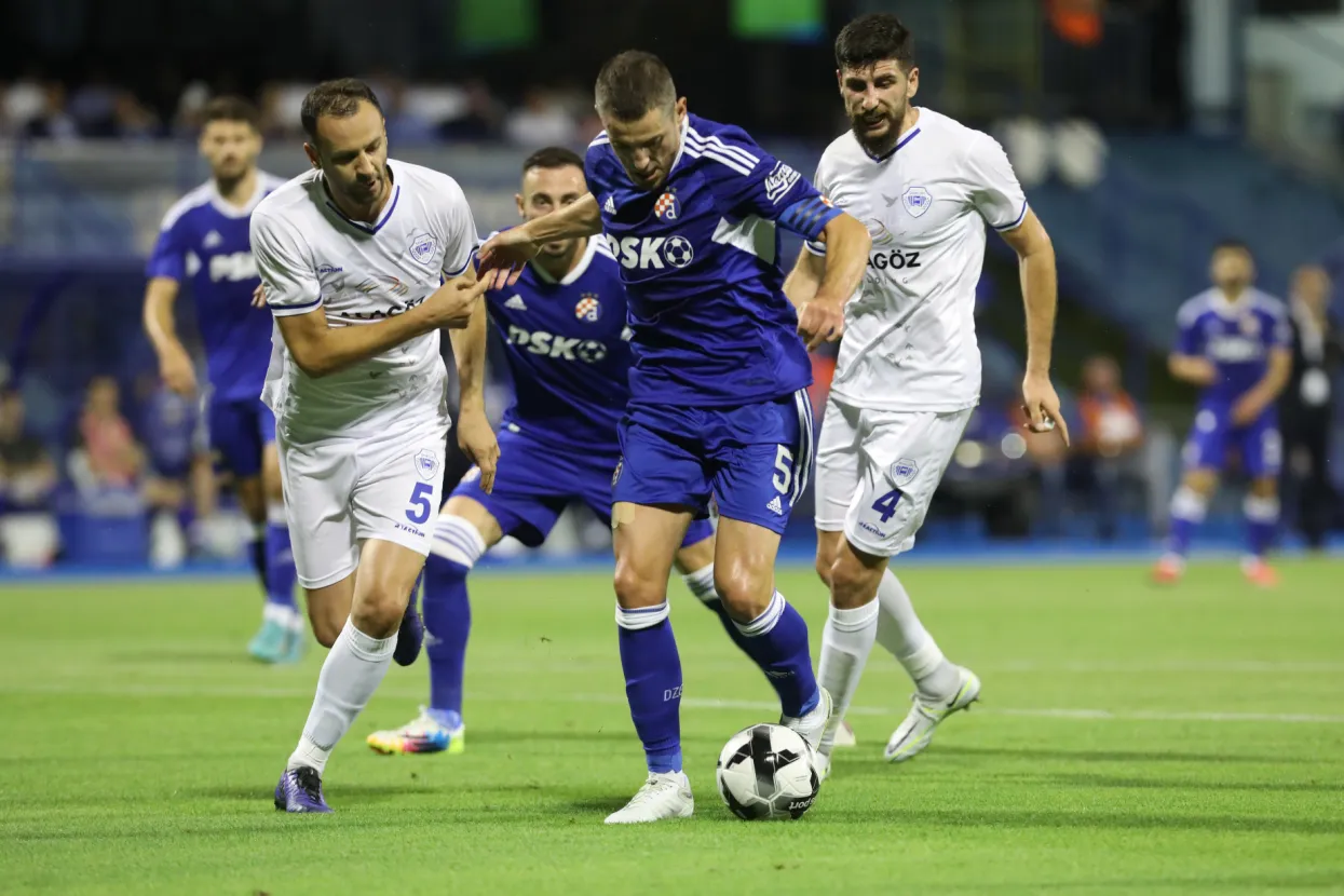 Zagreb, 19.07.2022. - 2. pretkolo UEFA Chaampions League između GNK Dinamo - FC Shkupi. Na fotografiji Arijan Ademi.
foto HINA/ Admir BULJUBAŠIĆ/ abu