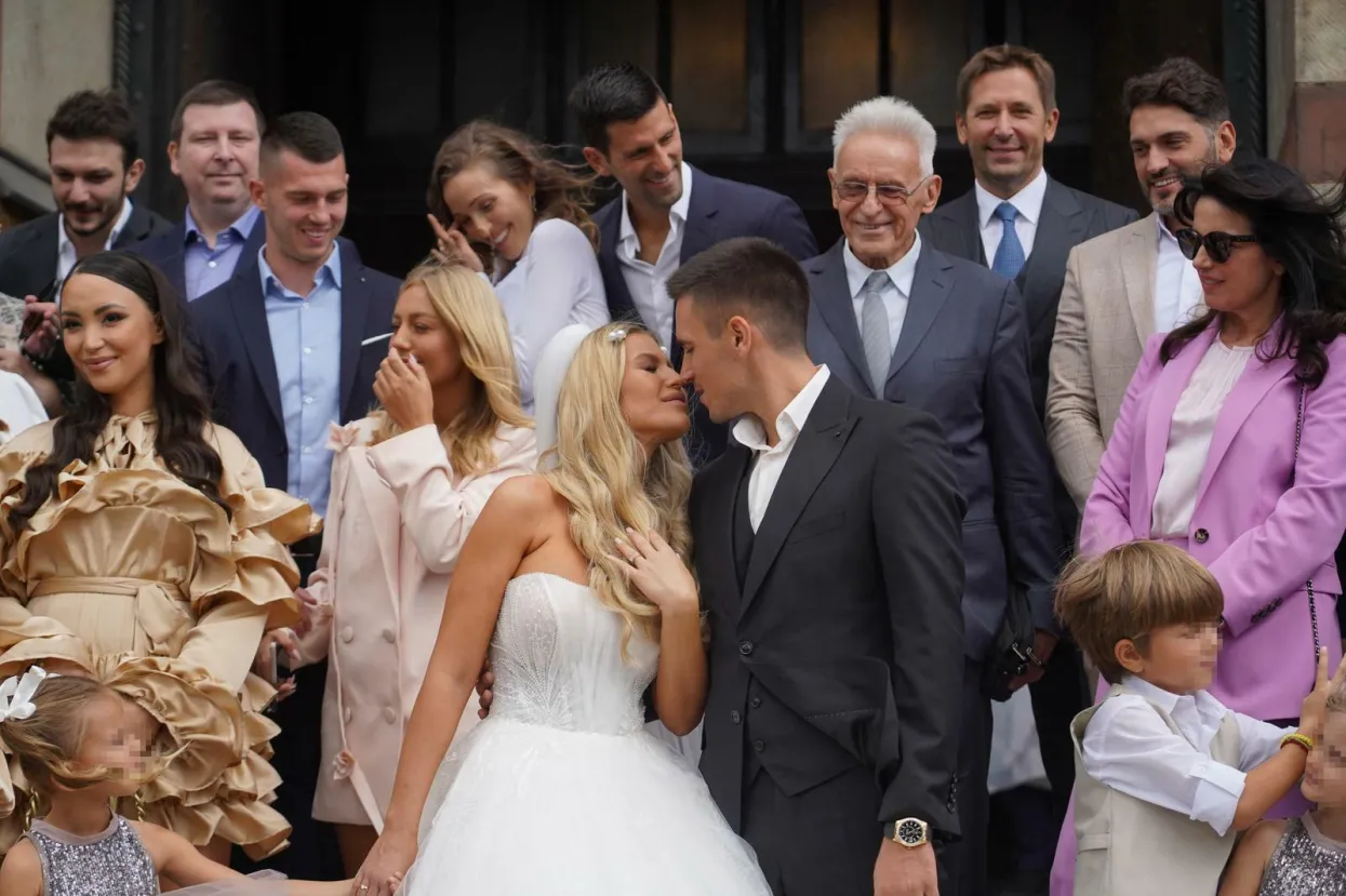 12, September, 2022, Belgrade - Saska Veselinov and Djordje Djokovic got married in the Church of St. Mark. Saska Veselinov and Djordje Djokovic with family and friends. Photo: Antonio Ahel/ATAImages12, septembar, 2022 Beograd -Saska Veselinov i Djordje Djokovic vencali su se u Crkvi Svetog Marka. Photo: Antonio Ahel/ATAImages Photo: Antonio Ahel/ATAImages/PIXSELL