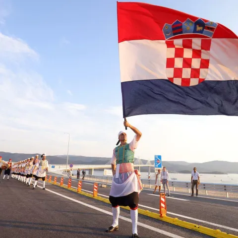 26.07.2022., Komarna - Sluzbeno otvorenje Peljeskog mosta. Kumpanija/Kumpanjija s Korcule. Photo: Miroslav Lelas/PIXSELL