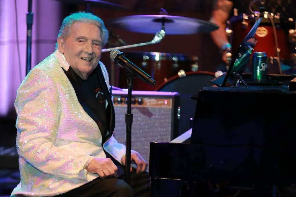 Jerry Lee Lewis