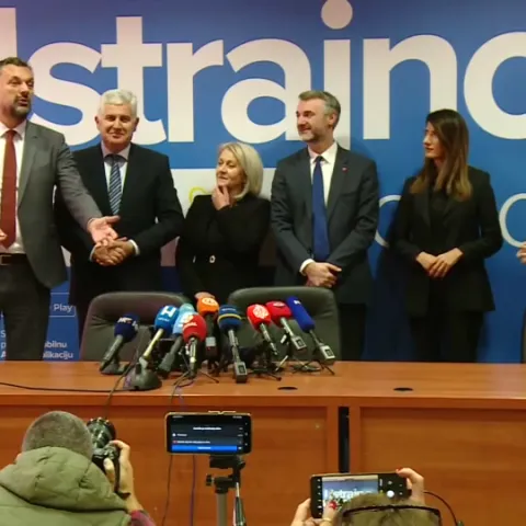 Predstavnici HDZ-a BiH i &quot;trojke&quot;