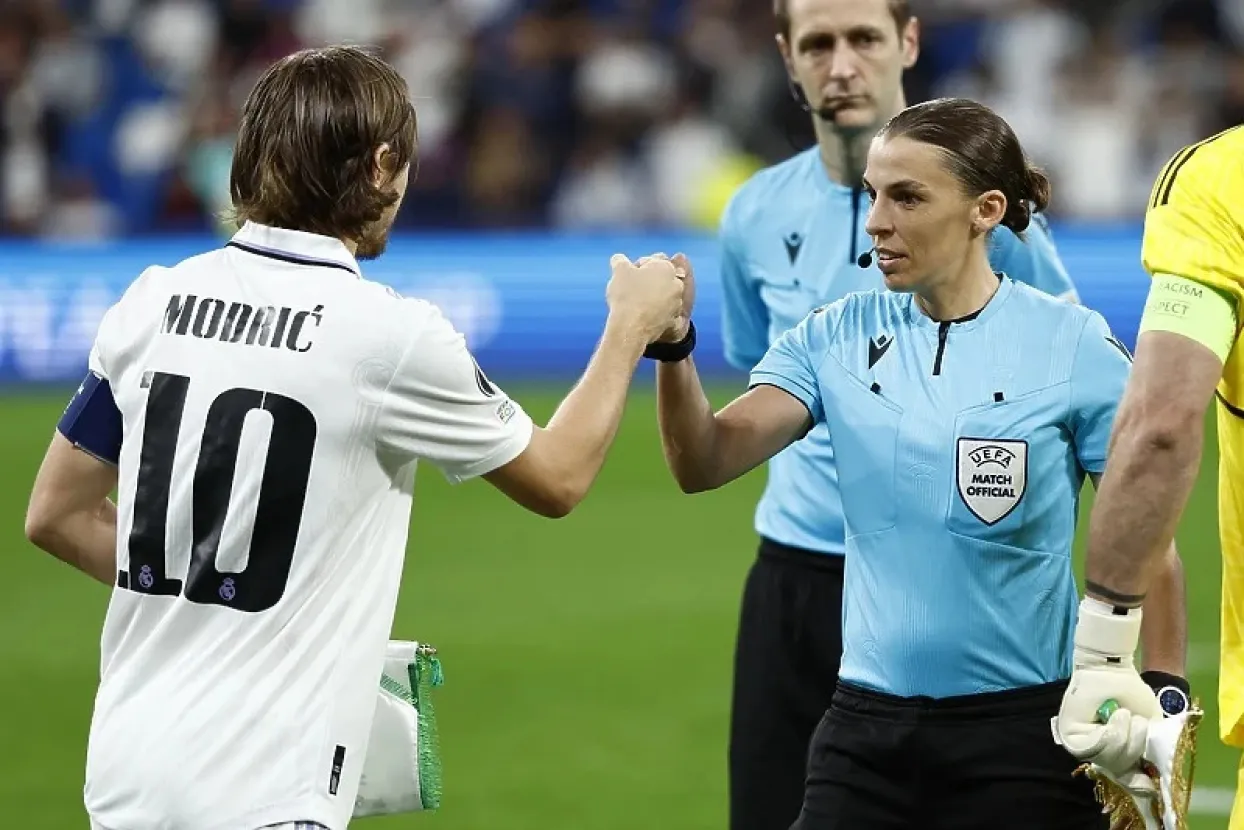 Stephanie Frappart i Luka Modric