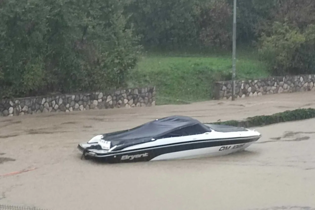 Poplava u Novom Vinodolskom