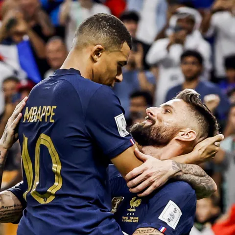 Mbappe i Giroud