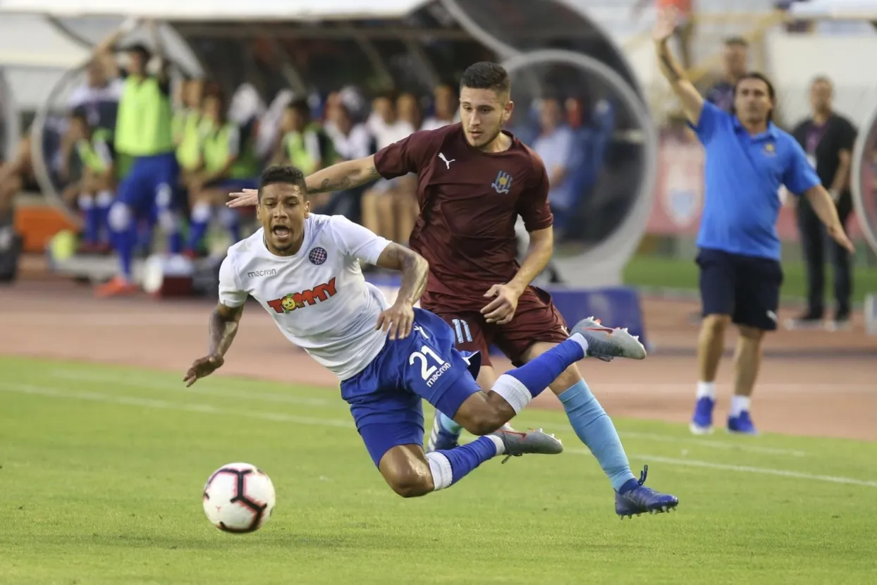 18.07.2019.,Split - Utakmica 1. pretkola Europske lige na Poljudu. HNK Hajduk - FC Gzira United. Jairo, Juan Corbolan. Photo: Ivo Cagalj/PIXSELL