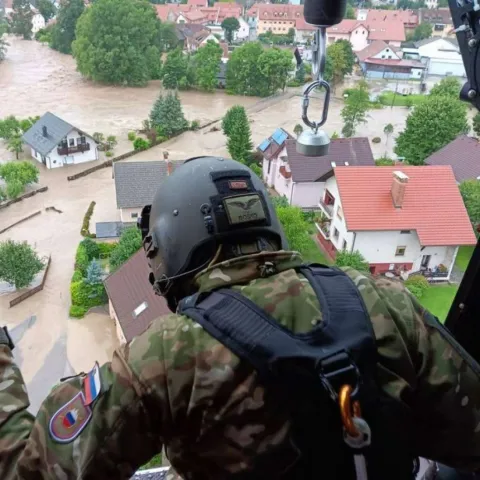 Slovenija traži međunarodnu pomoć zbog katastrofalnih poplava