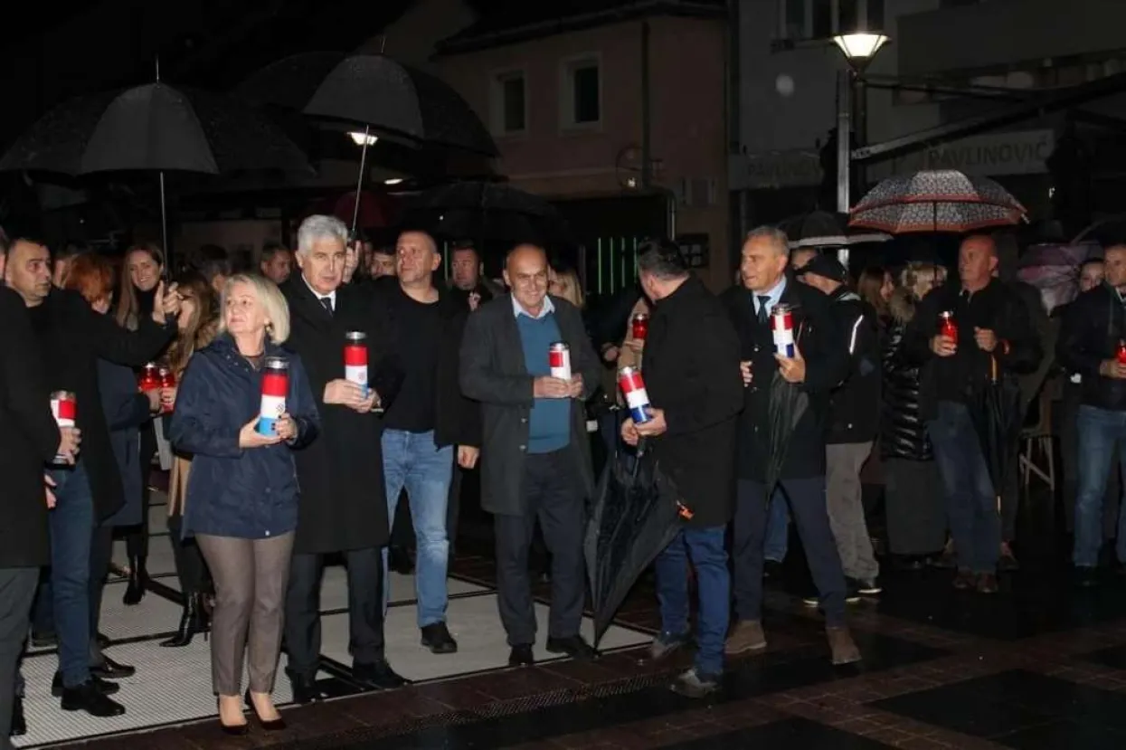 U Tomislavgradu i Livnu obilježena 32. obljetnica stradanja branitelja i civila Vukovara i Šrabrnje 