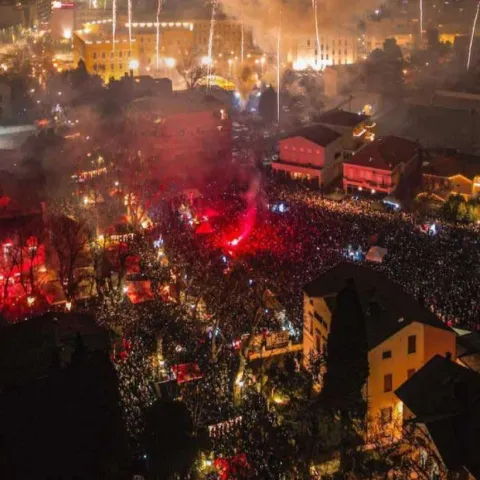 Doček Nove godine u Mostaru ispunio očekivanja, gosti stizali iz susjednih i europskih zemalja 