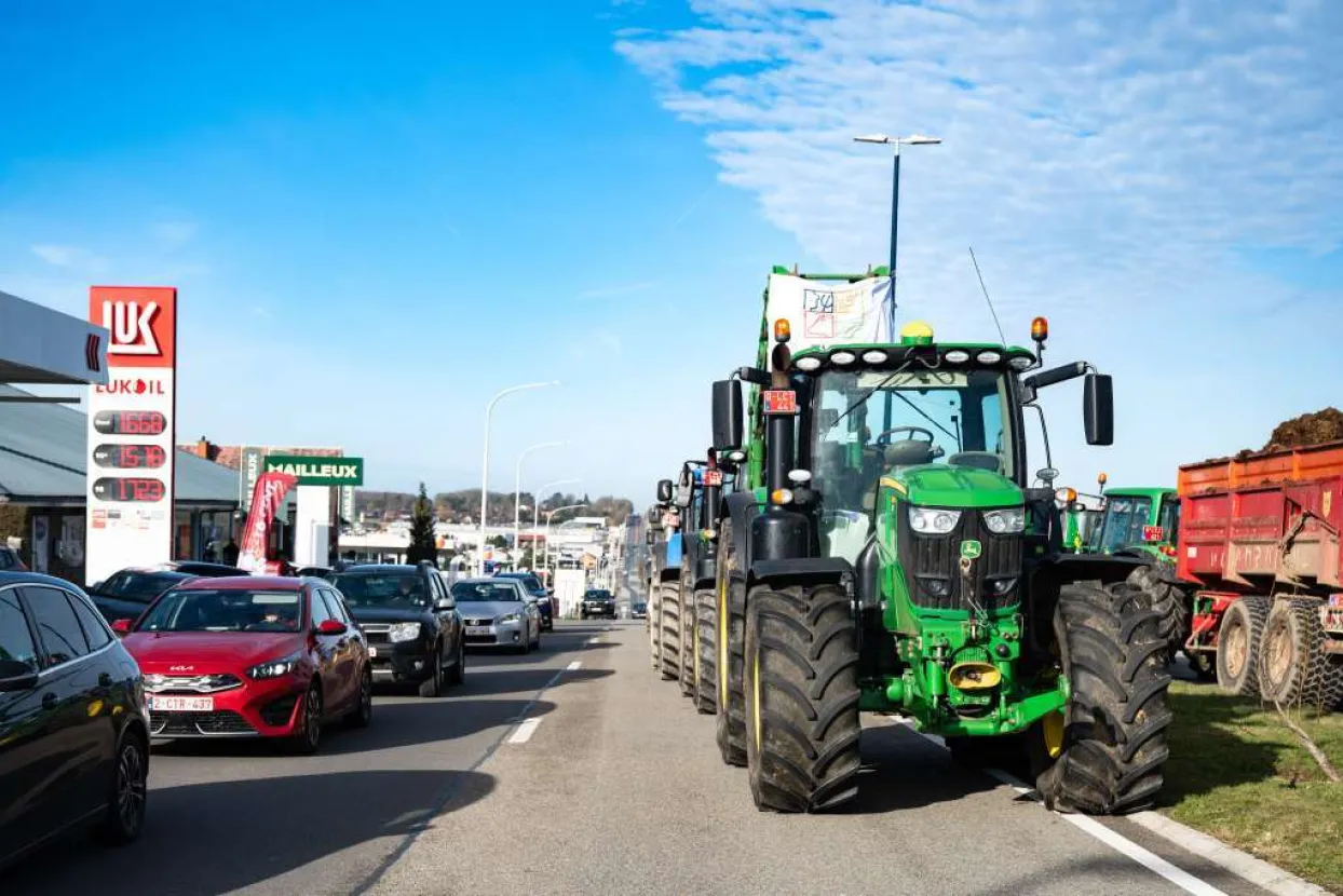 Belgijski farmeri blokirali puteve 