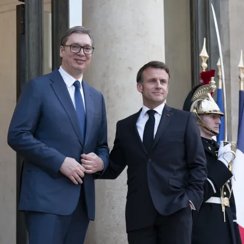 Emanuel Macron i Aleksandar Vučić