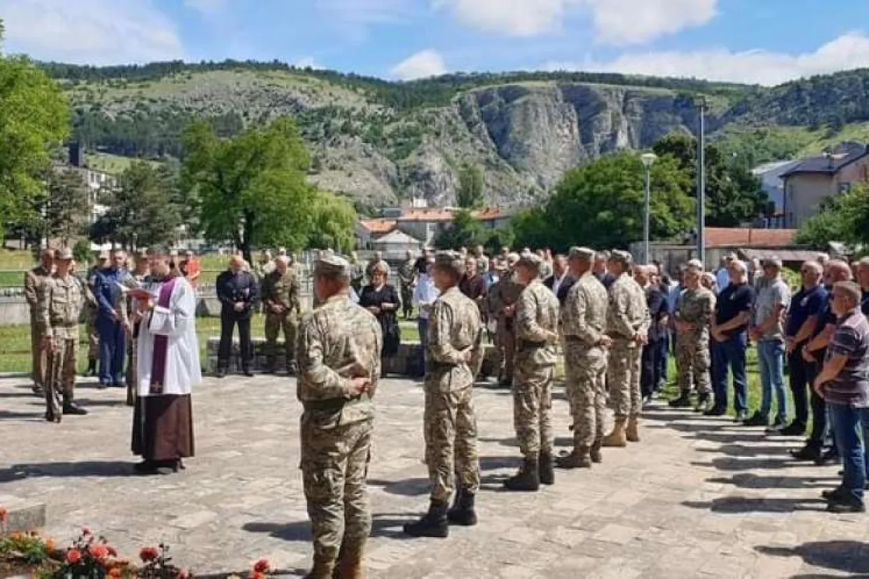 Obilježena 30. obljetnica ustrojavanja 1. gardijske motorizirane brigade HVO-a