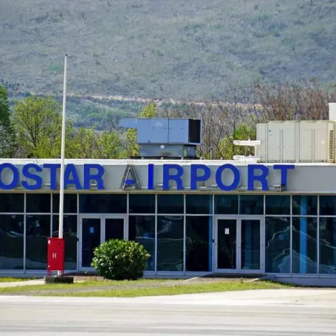 Zračna luka Mostar