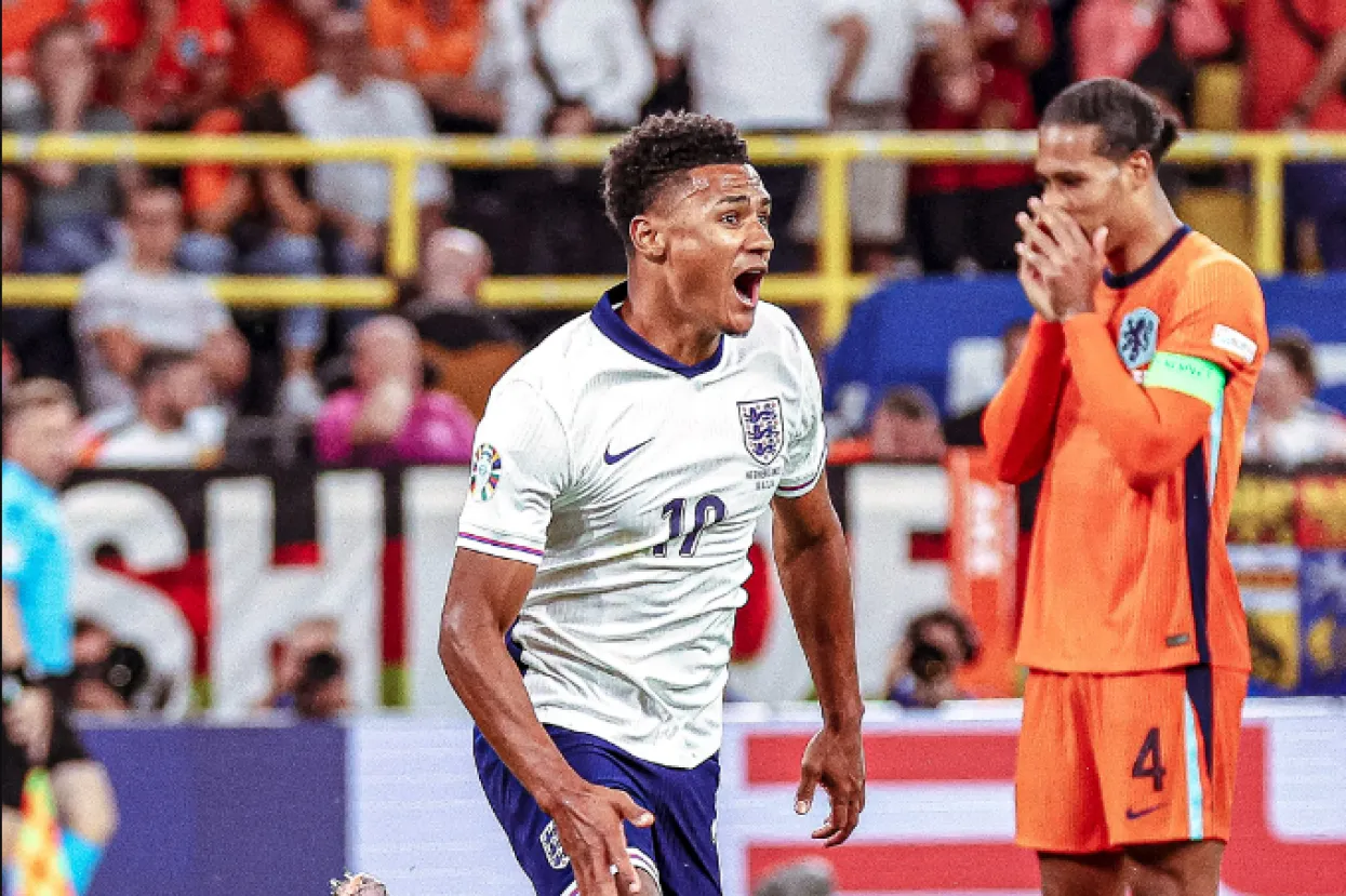 Ollie Watkins zabio za finale Engleza