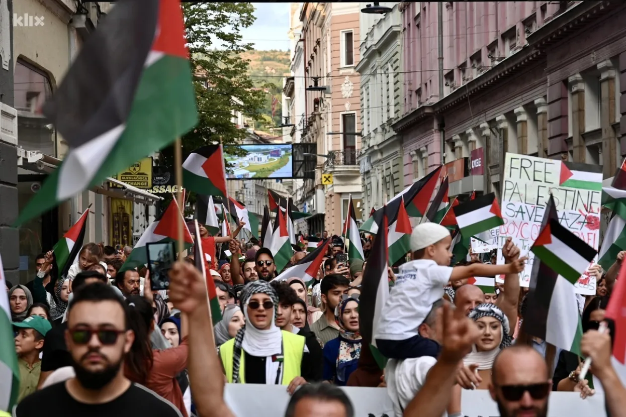 Masovni prosvjedi podrške Palestincima u Sarajevu