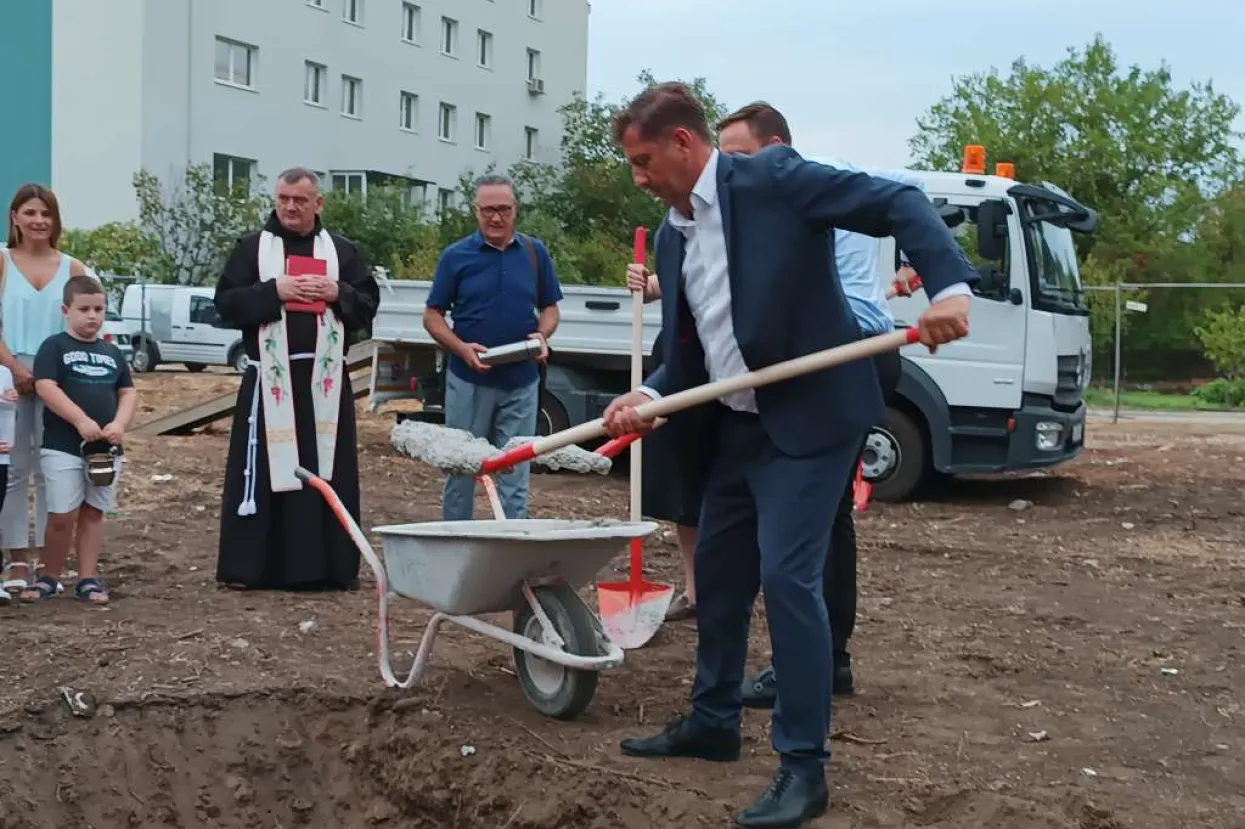 Položen kamen temeljac za dječiji vrtić u mostarskom naselju Rodoč 