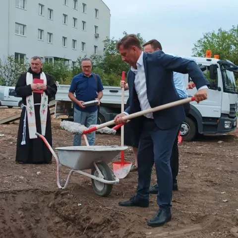 Položen kamen temeljac za dječiji vrtić u mostarskom naselju Rodoč 