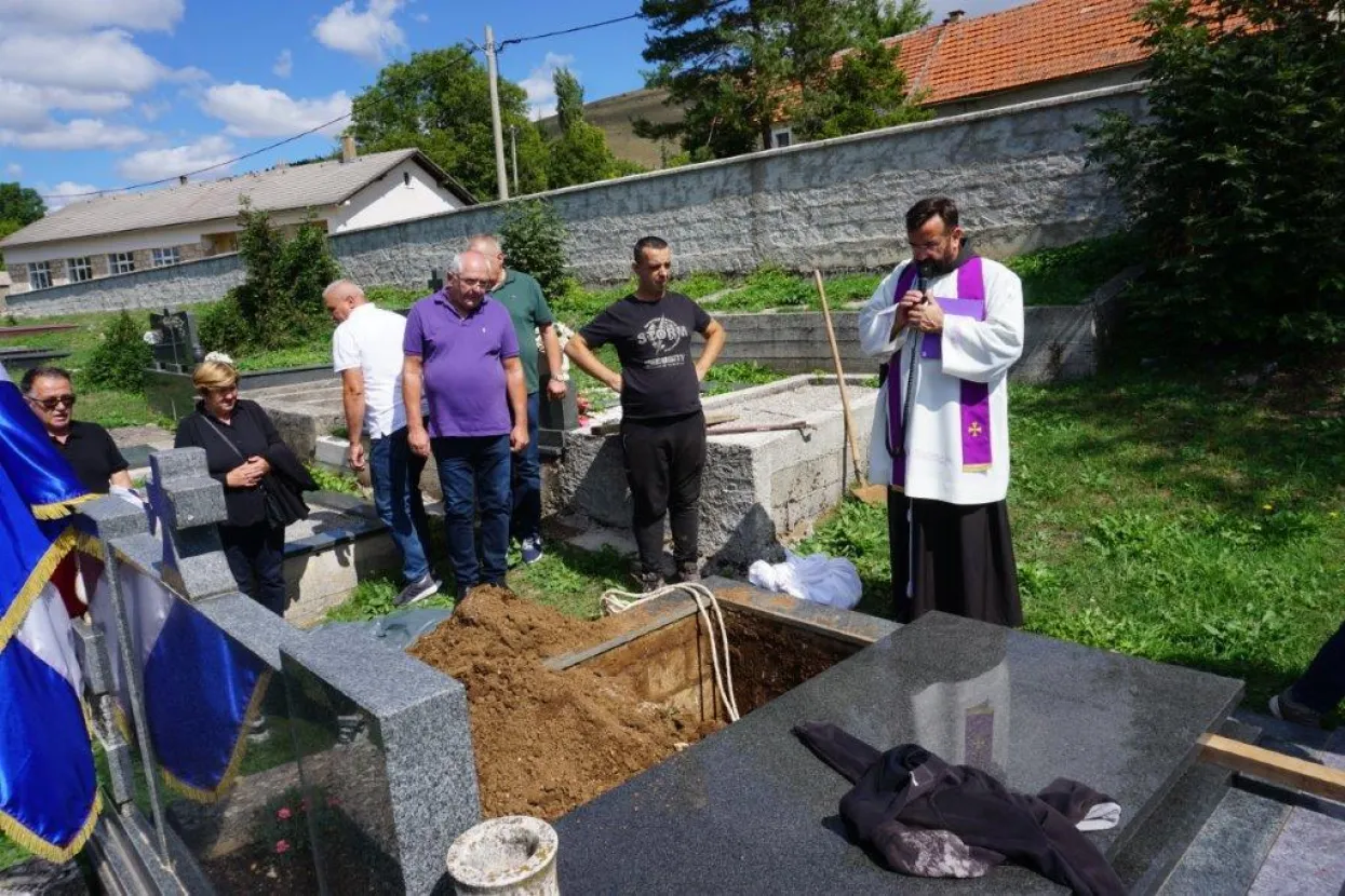 Ante Radoš sahranjen 80 godina nakon što su ga ubili partizani