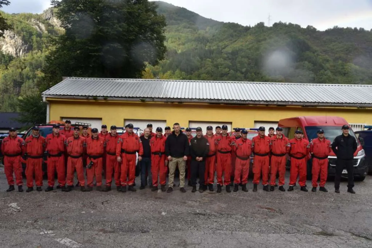 Nešić posjetio spasioce iz Srbije i Hrvatske u Jablanici 