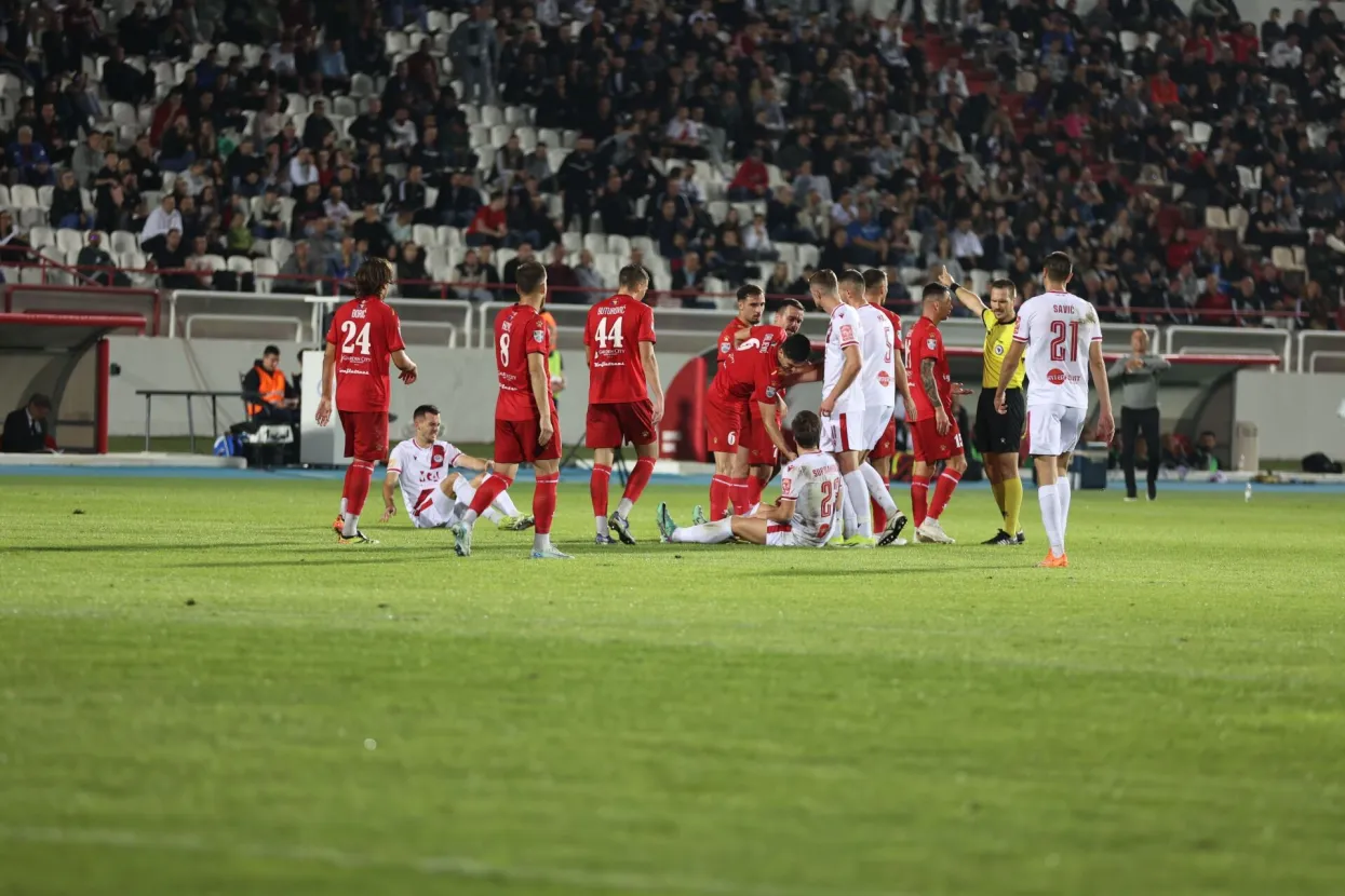 MOSTAR, 21. listopada (FENA) - Uvjerljivom pobjedom 7:1 nad Igmanom Zrinjski je zaključio program 10. kola WWin lige BiH. (Foto FENA/ES)