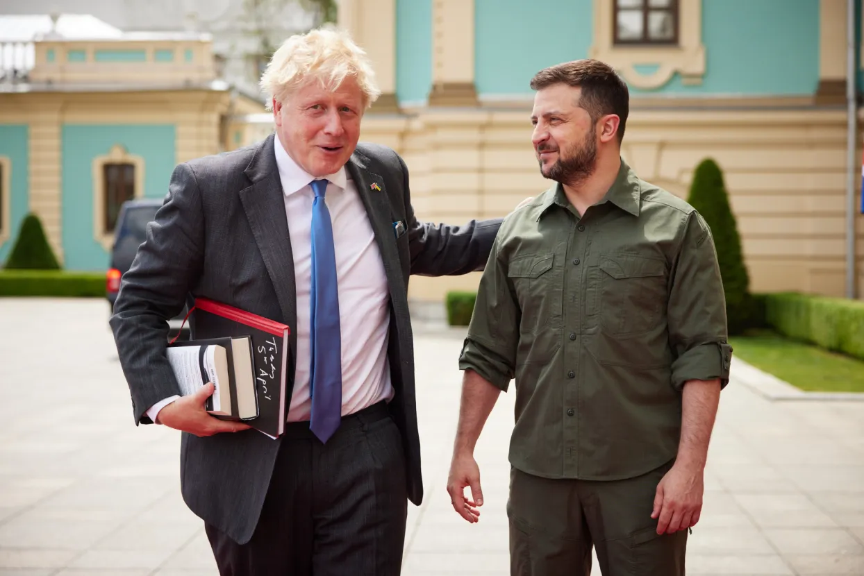 Boris Johnson i Volodimir Zelenski