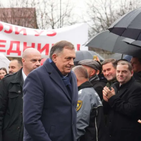 Dodik stigao u Sud BiH