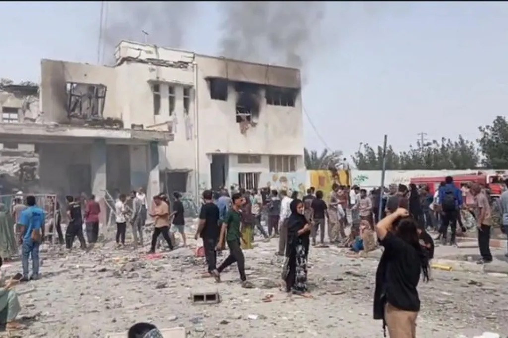 Iran: U napadu na školu za djevojčice poginulo 60 djece